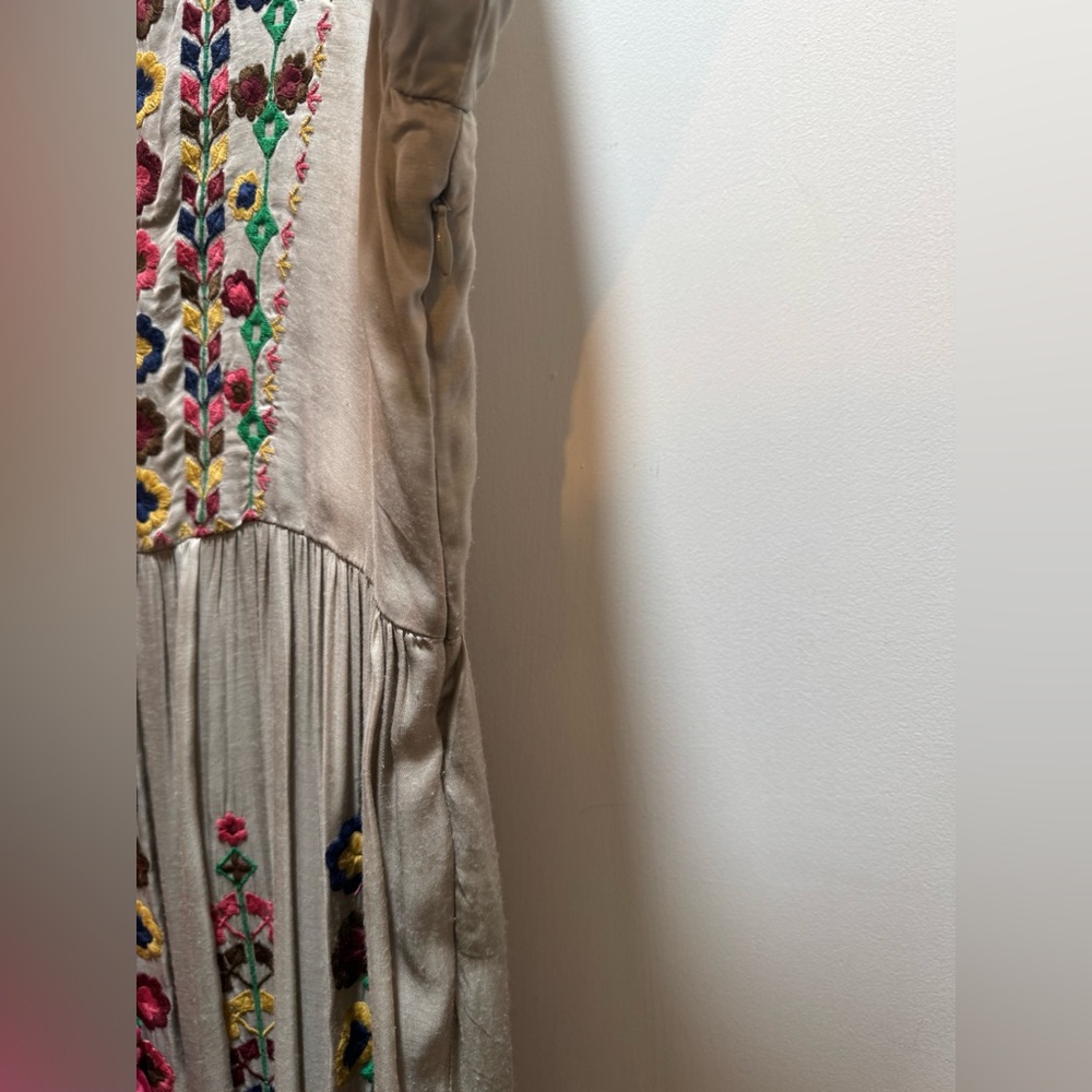 Preowned Verb Pallavi Singhee Embroidered Maxi Dress Size XL - Picture 12 of 16